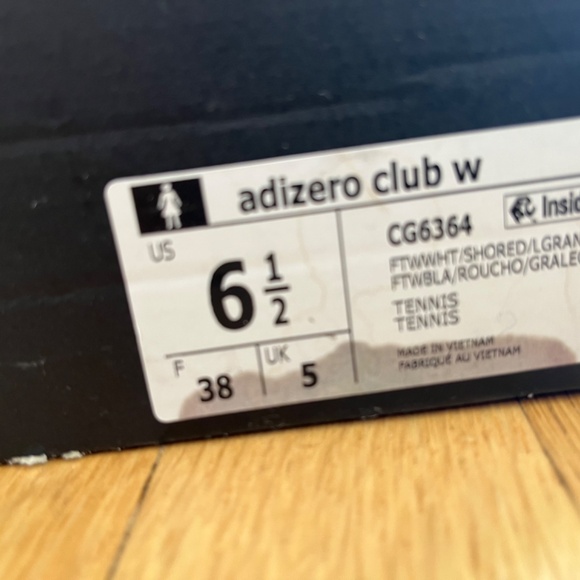 Adidas Adizero Club W Tennis Shoes Pink Gray Womens  Size 6.5 Like New - Picture 3 of 4